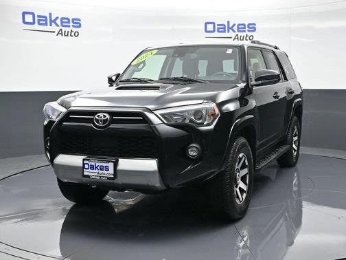 2024 Toyota 4Runner TRD Off Road