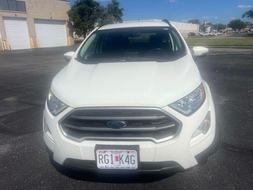 Diamond White 2021 Ford EcoSport SE