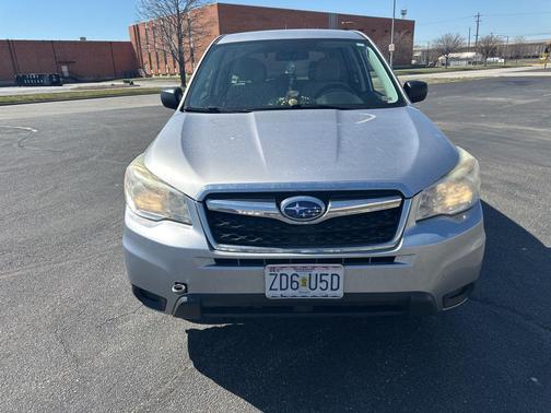 Ice Silver Metallic 2014 Subaru Forester 2.5i