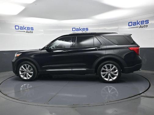 Agate Black Metallic 2023 Ford Explorer Platinum