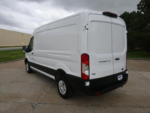 2021 Ford Transit-250 Base