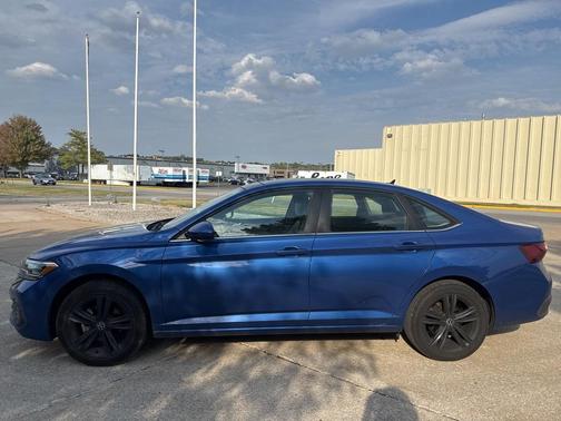 2022 Volkswagen Jetta 1.5T SE