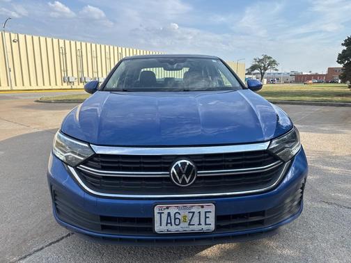2022 Volkswagen Jetta 1.5T SE