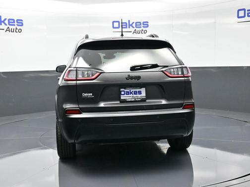 2021 Jeep Cherokee Altitude