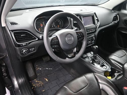 2021 Jeep Cherokee Altitude