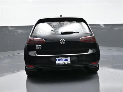 2016 Volkswagen Golf GTI 2.0T SE 4-Door