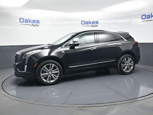 Stellar Black Metallic 2024 Cadillac XT5 Premium Luxury