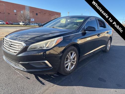 2017 Hyundai SONATA SE