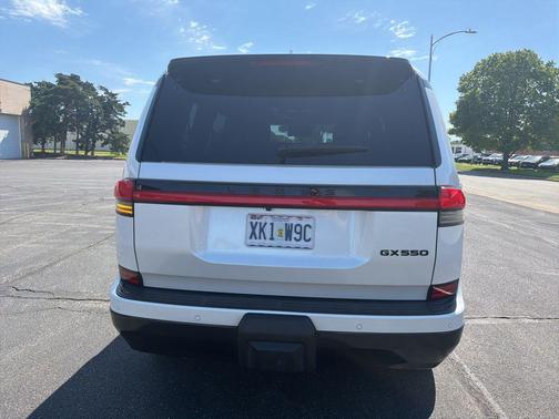 Eminent White Pearl 2024 Lexus GX 550 Premium+