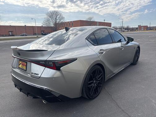 2022 Lexus IS 350 Base