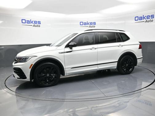 2022 Volkswagen Tiguan 2.0T SE R-Line Black 4MOTION