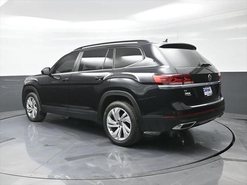 2021 Volkswagen Atlas 2.0T SE w/Technology 4MOTION