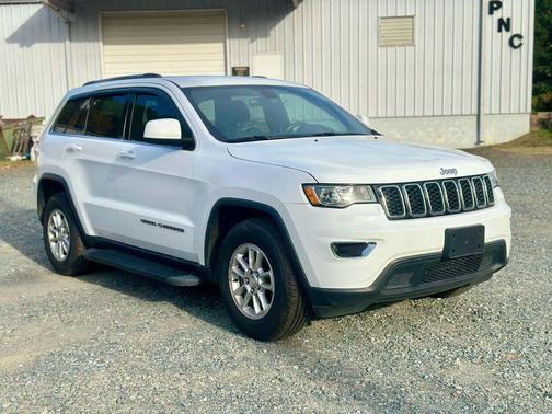 2018 Jeep Grand Cherokee Laredo E