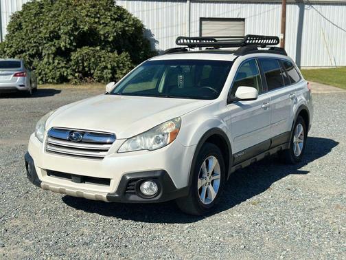 2014 Subaru Outback 2.5i Limited