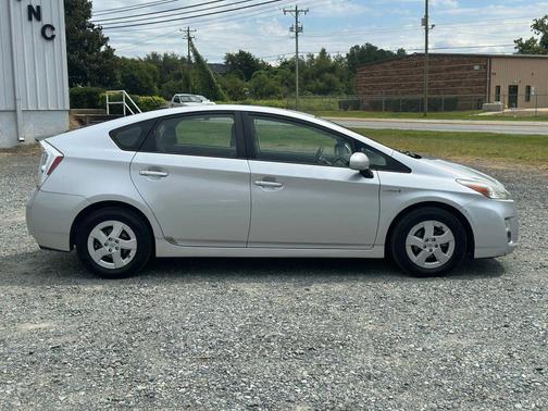 2010 Toyota Prius One