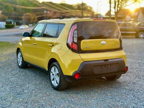 2014 Kia Soul +