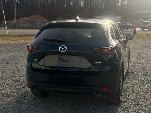 2018 Mazda CX-5 Sport