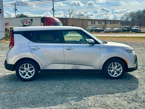 2021 Kia Soul S