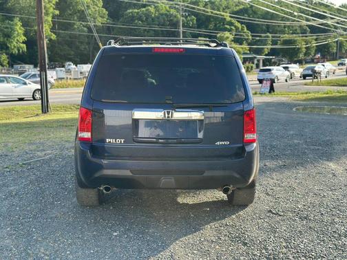 Blue 2014 Honda Pilot EX-L