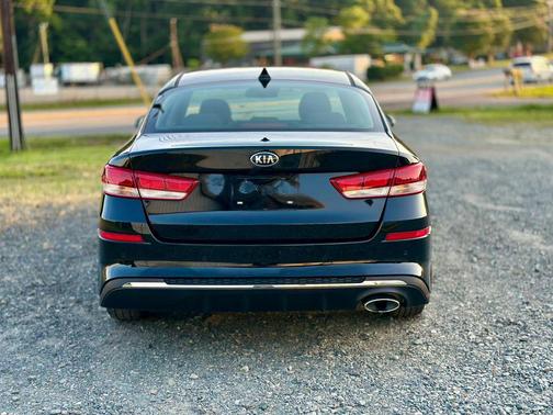 Black 2019 Kia Optima LX