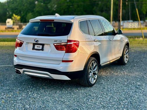White 2017 BMW X3 xDrive28i