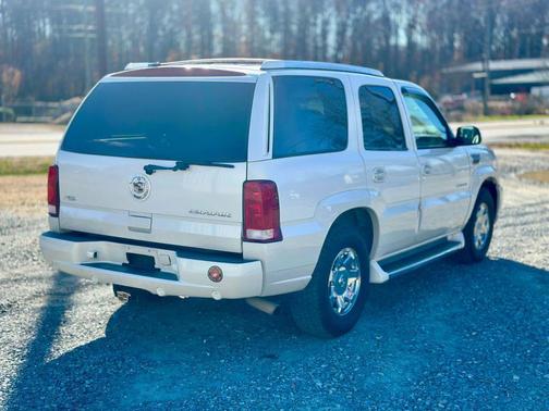 2003 Cadillac Escalade Sport