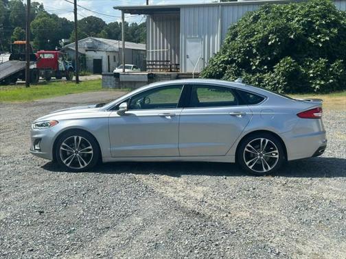 2020 Ford Fusion Titanium