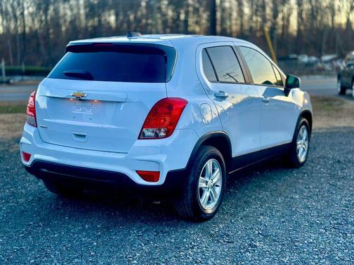 2021 Chevrolet Trax LS