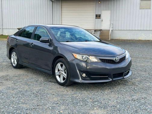 2013 Toyota Camry SE