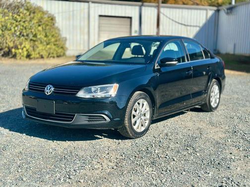 2014 Volkswagen Jetta Auto SE w/Connectivity
