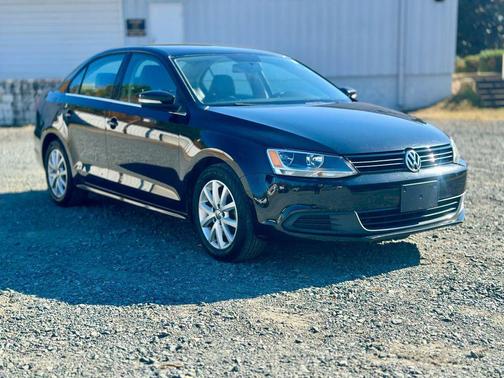 2014 Volkswagen Jetta Auto SE w/Connectivity