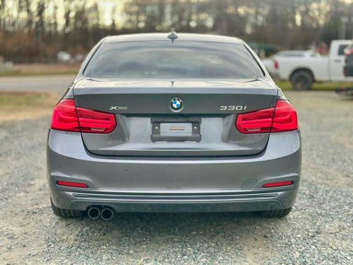 2017 BMW 330 xDrive