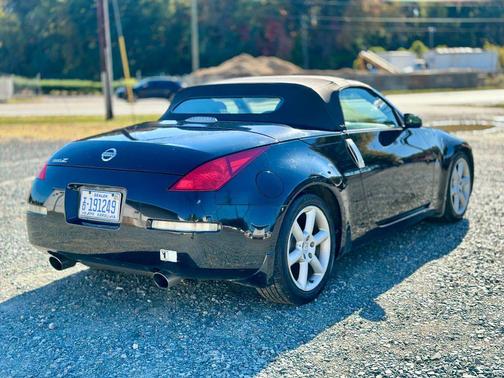 2004 Nissan 350Z Touring