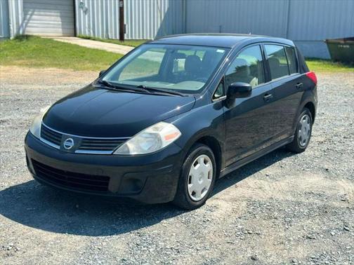 2009 Nissan Versa 1.8 S