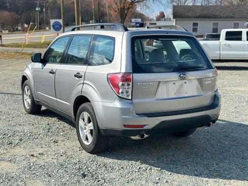 2011 Subaru Forester 2.5 X