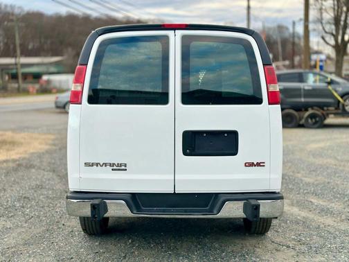 2014 GMC Savana 2500 Work Van