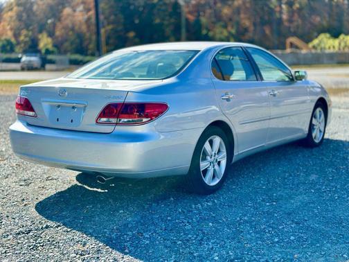 2005 Lexus ES 330 Base