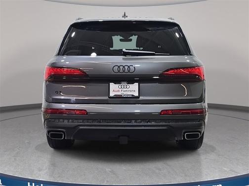 2025 Audi Q7 45 Premium Plus