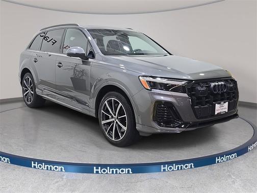 2025 Audi Q7 45 Premium Plus