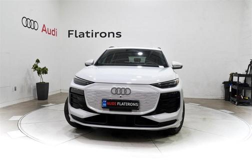 2025 Audi Q6 e-tron Premium