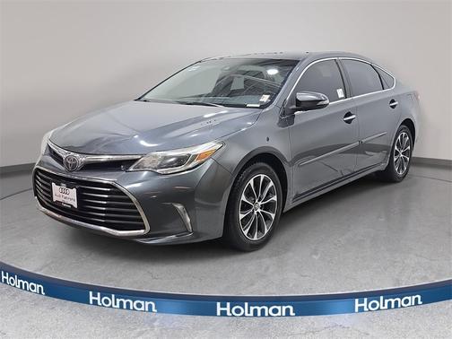 2017 Toyota Avalon XLE