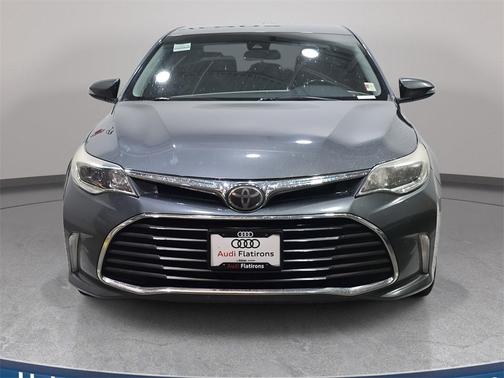 2017 Toyota Avalon XLE