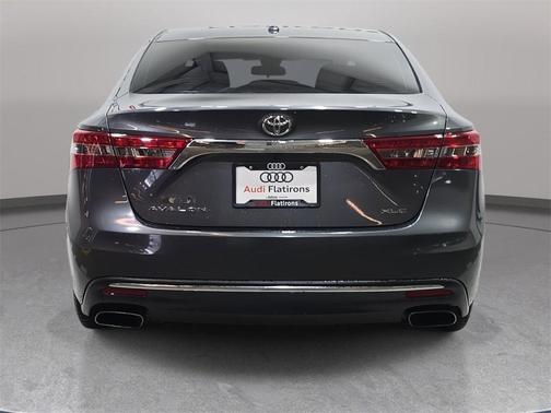 2017 Toyota Avalon XLE