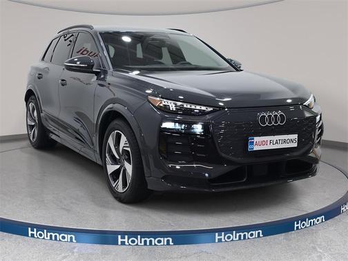 2025 Audi Q6 e-tron Premium