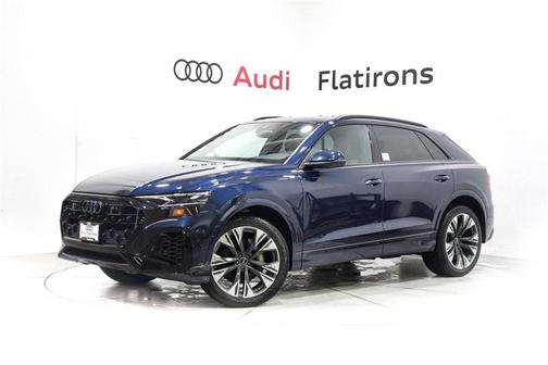 2025 Audi Q8 55 Premium
