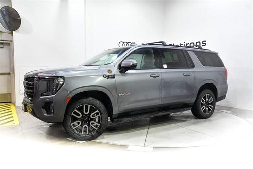2022 GMC Yukon XL AT4