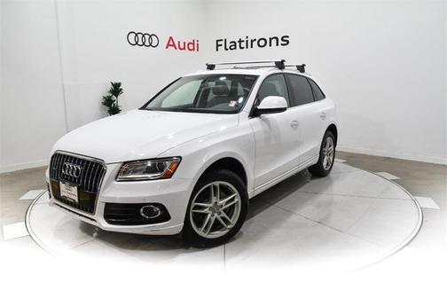Photo 4 of 44 of 2017 Audi Q5 2.0T Premium