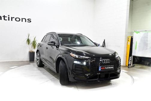 2025 Audi Q6 e-tron Premium
