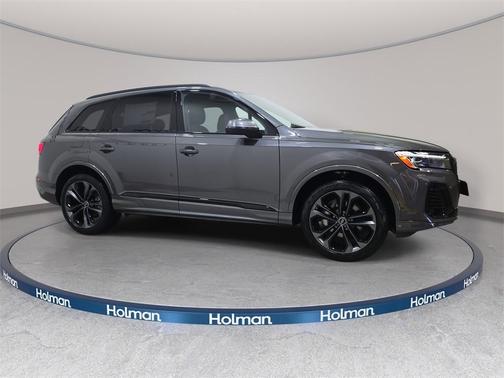 2025 Audi Q7 55 Premium Plus