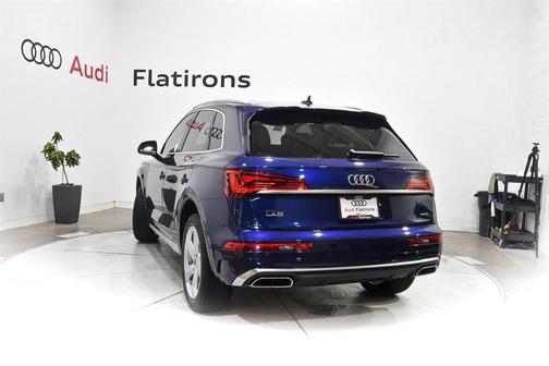 2025 Audi Q5 45 S line quattro Premium